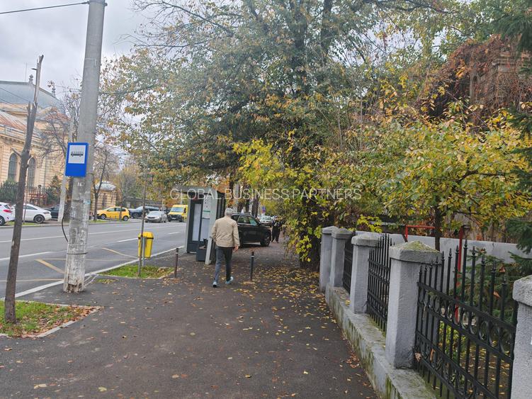 Teren intravilan de vânzare – Cotroceni, vis-à-vis de Facultatea de Medicină. - 2