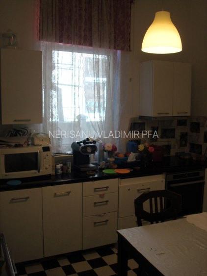 Apartament in vila zona Bd.A.I.Cuza-Metrou Gara de Nord-Sos.Titulescu - 22