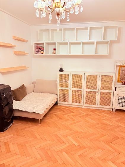 Vând apartament decomandat Dorobanti  - 6