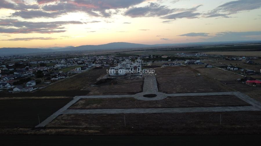 Loturi teren intravilan ZONA nord - Str. Cuza Voda - 2