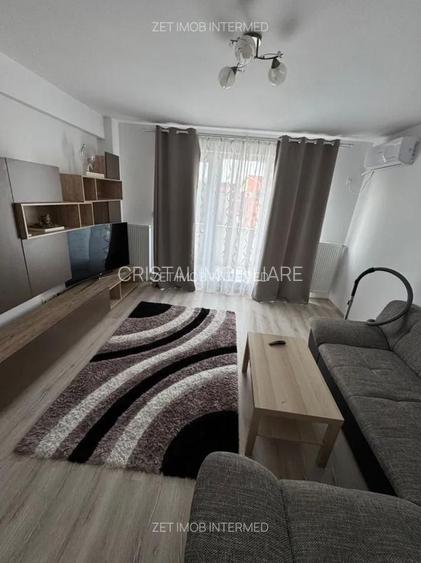 Apartament 2 camere de închiriat Piața Sudului - 2