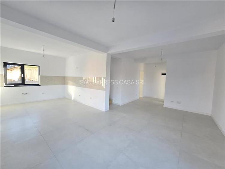 Casa de vanzare, iesire Letcani - 10