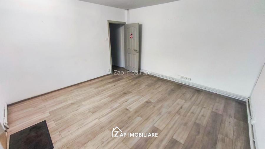 Spatiu comercial -  7 noiembrie - trafic intens - stradal - 8