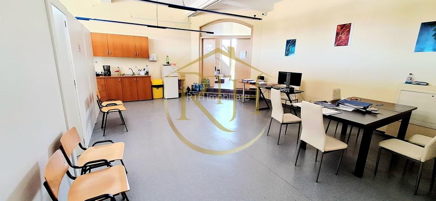 Oferim spre inchiriere, Cladire ideala pentru Clinica, Centru medical etc - 15