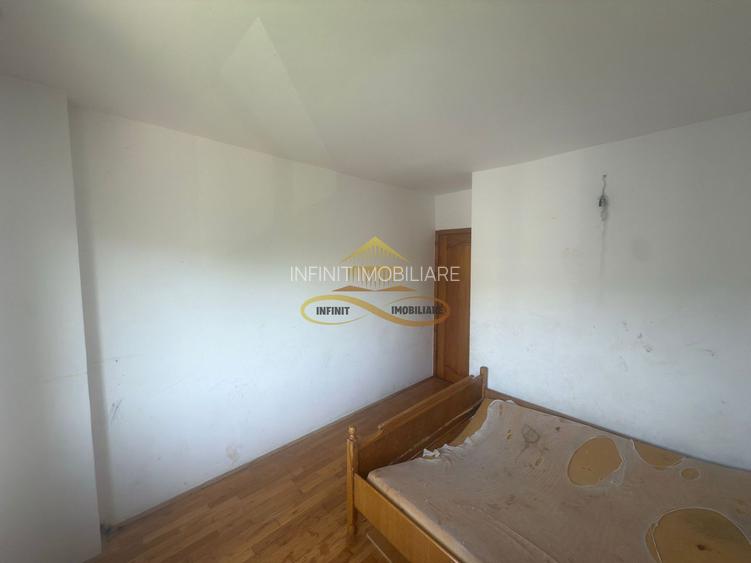 De vanzare apartament 3 camere decomandate Republicii Bacau - 8
