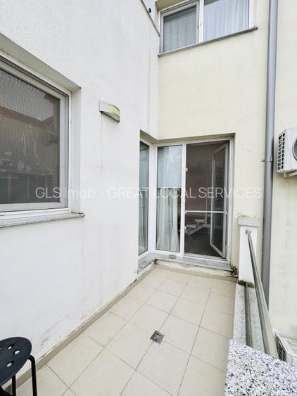 Apartament cu Terasa, Centrala si parcare in Centru - Piata Constitutiei - 28