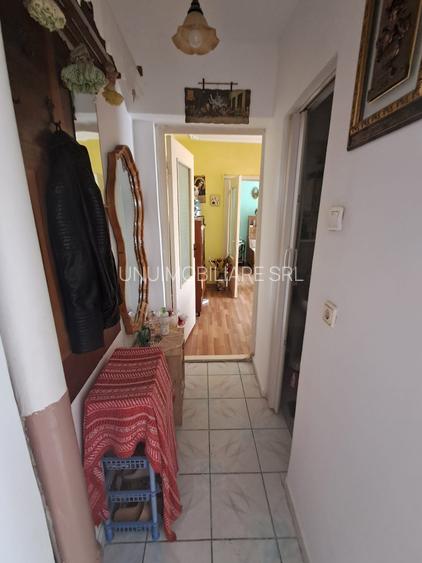 Apartament 3 camere Aleea Caminului - etaj 3/4 - 37 mp - 34900 euro - 11