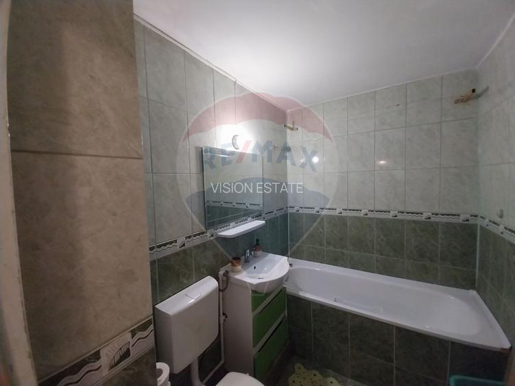 Apartament 2 camere decomandat in Rovine - Penny - 11