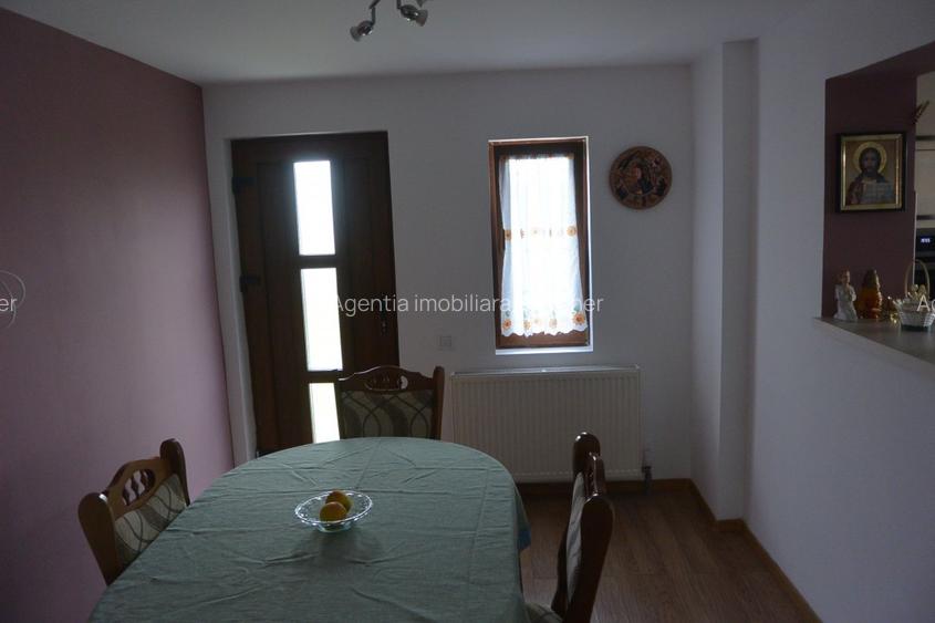 Casa P+E, la 15 km de Poiana Lacului, finisata, mobilata,  teren 7500mp, - 15