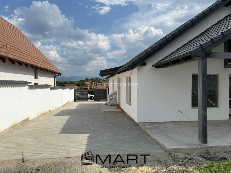 casa / vila 4 camere  Sura Mica - 2