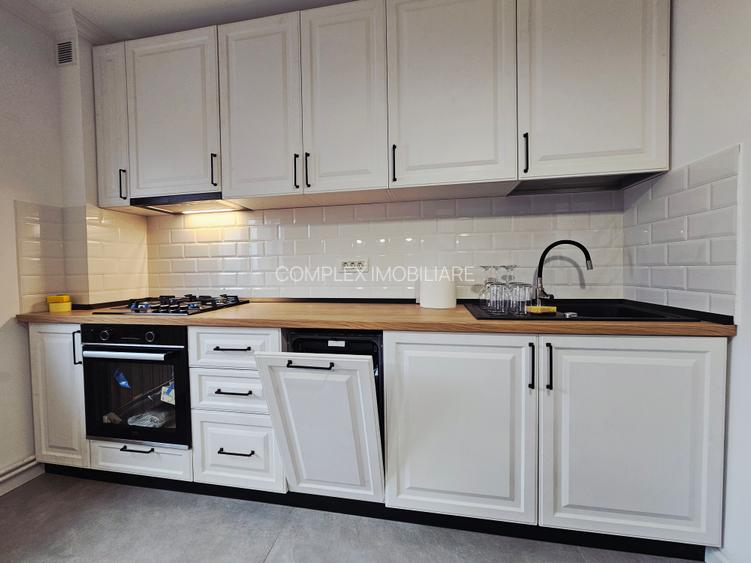 Vitan mall | Apartament ultramodern | Prima  inchiriere dupa renovare, Bloc mixt - 6