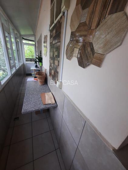 Aprtament cu 2 camere decomandat, etajul 1/4, zona Pacurari - 10