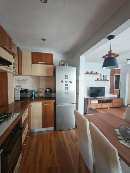 Apartament 3 camere, 61.10 mp, zona Micro III