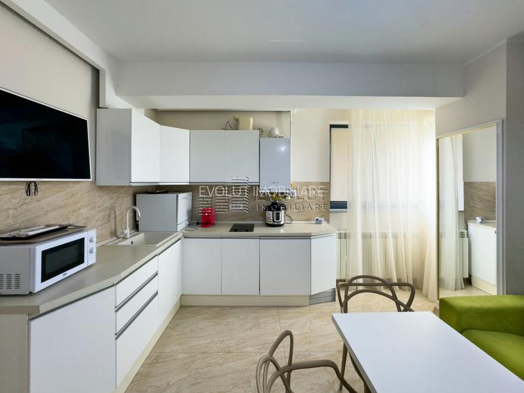 Mamaia Central- apartament 3 camere frontal lac - 35