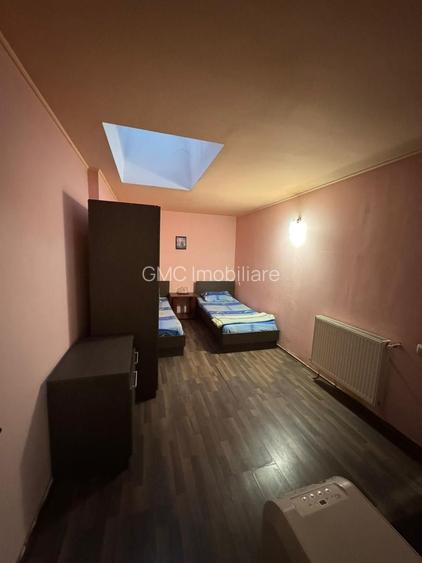 Hotel de inchiriat, 25 camere, 25 bai, receptie,T719 - 18