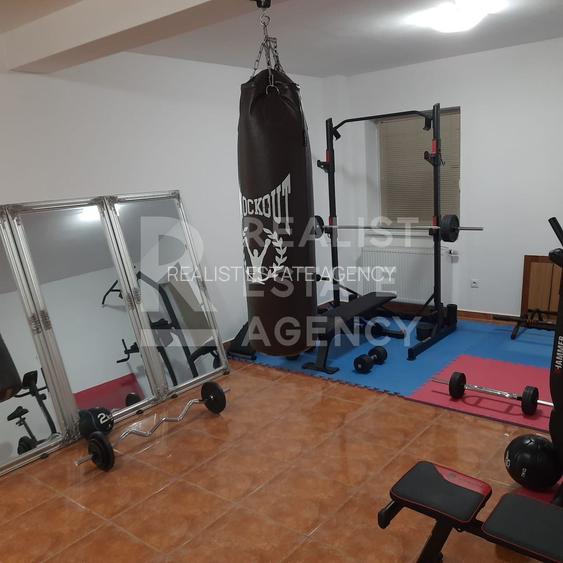 Spațiu comercial de închiriat, 90 mp, complexul Avantgarden, Brașov - 5