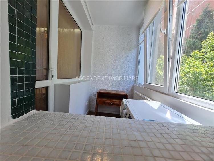 Garsoniera Renovata, Piata Dacia, Bulevardul Victoriei, Brasov - 5