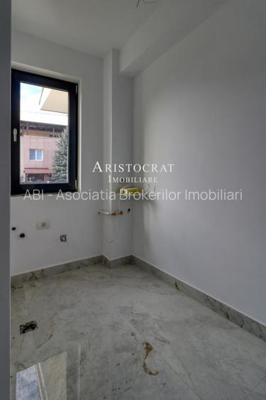 Vila 5 camere cu garaj langa Paradisul Verde - 20