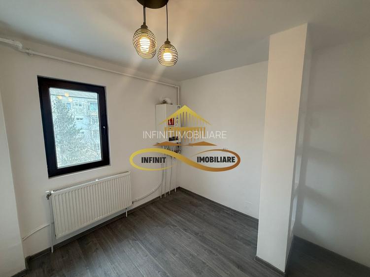 Apartament renovat 2 camere etaj 3 de vanzare Bacau - 8
