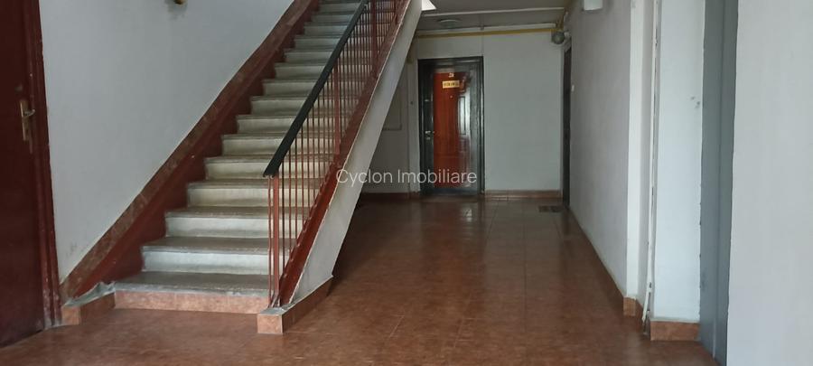 Apartamente cu 4+ camere de vânzare în zona Margeanului 13 Septembrie, Sector 5 - 25