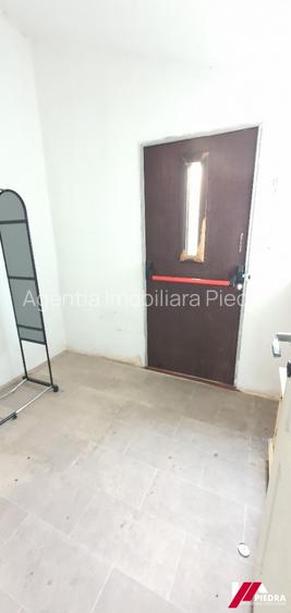 Închiriez hala pentru producție sau depozitare , suprafață 150 mp - 8