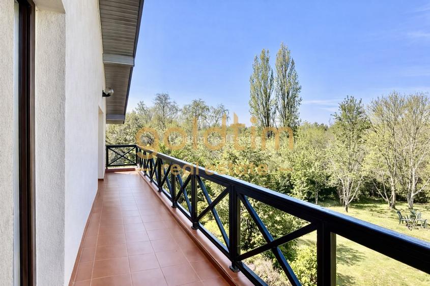 SUPERB/ VILA INDIVIDUALA/ GARAJ/ GRADINA MATURA - 32