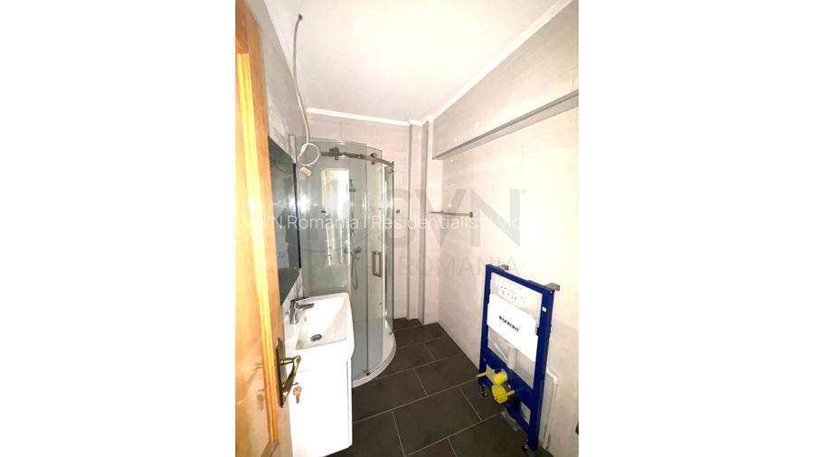 REV2005589 Casa 6 camere de vanzare Ghencea - 11