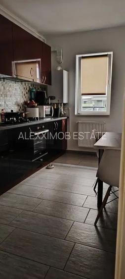 Apartament de Vanzare - 2 camere  51 mp - gradina + loc parcare - 2