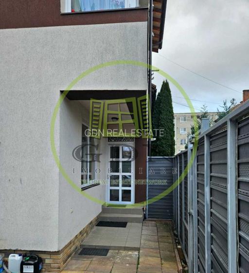 Locuință elegantă cu 3 camere în vilă – aproape de Centrul Istoric, Brasov - 2