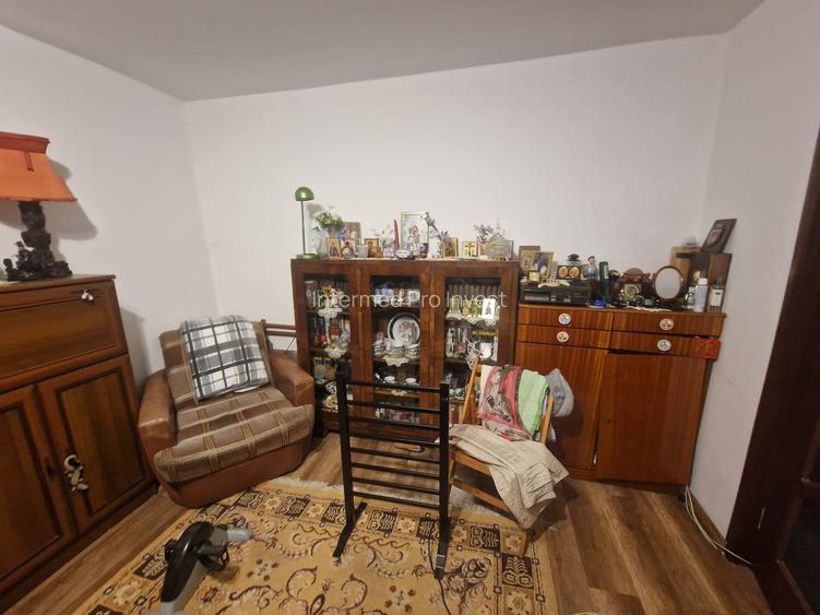 Tomis Nord-Ciresica-2 camere decomandate, et.1 - 6