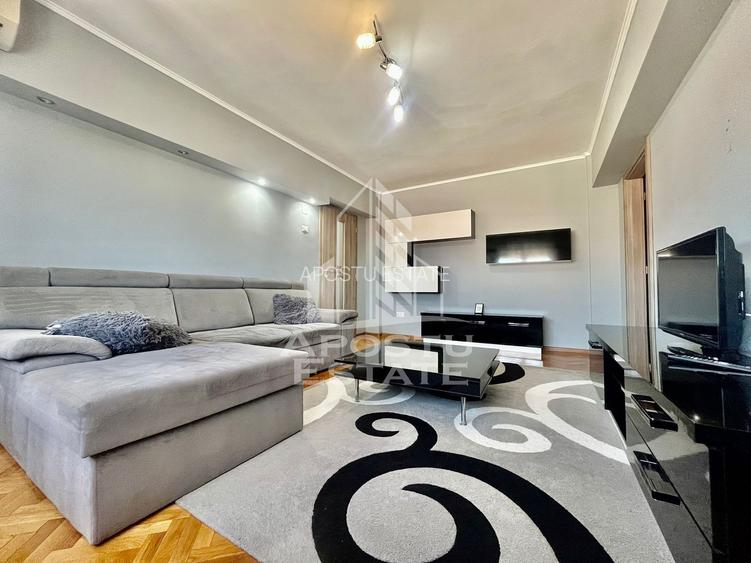 Apartament 3 camere, zona Centrala - 2