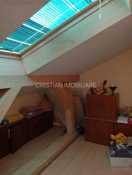 Etaj 1 MOBILAT- UTILAT 3 cam 70mp Obor Conf 1 Duplex - 4