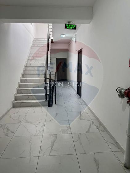 Apartament cu 4 camere de vânzare în zona Sarari - 26
