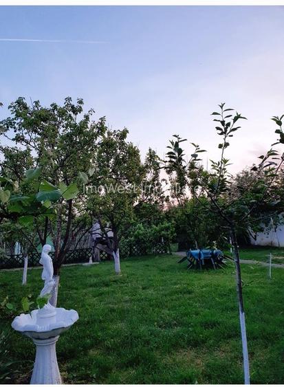 Casa | 9 camere | Garaj | Piscina | Teren 3.000 mp | Comision 0% - 6