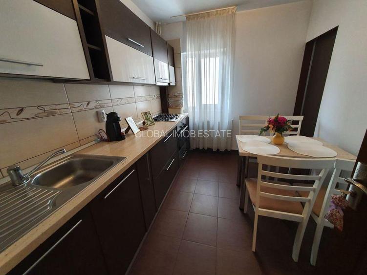 Inchiriere apartament 3 camere Vitan - 6
