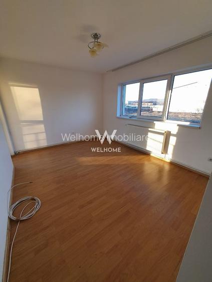 Apartament central, luminos, Trei Stejari lângă Mall. - 2