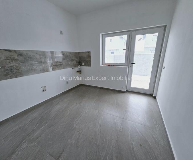 vila 3camere si mansarda locuibila,rate dezvoltator,tva inclus,comision 0 - 12