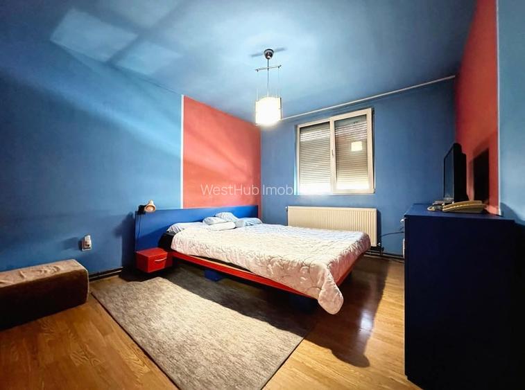 Casa individuala,5 camere,113 mp, 180 teren, curte comuna - zona Cetatii - 7