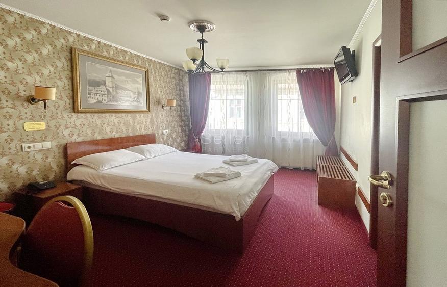 Pensiune de 15 camere in Centrul Istoric la 400m de Piata Sfatului