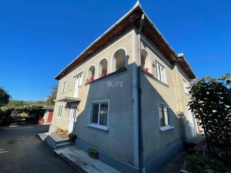 Casa individuala + anexa si gospodarie , 247 mp , 3 nivele, 1669 gradina, Gilau  - 2