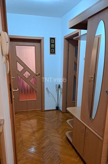 Apartament 2 camere Gorjului | decomandat | etaj 2/10 | 5 minute metrou - 6