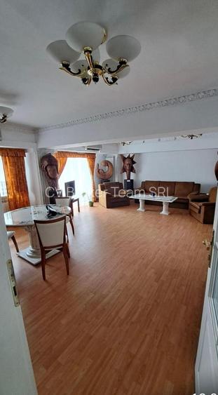 Decebal 3 cam decomandat, 2 bai, 2 balcoane - 23