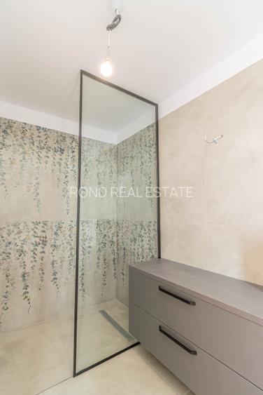 O casă sub propria ei lună - 19