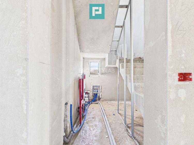 Casă deosebită în Parneava – Strada Griviței - 15