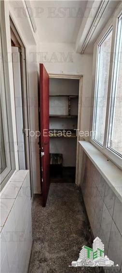 Apartament 2 camere, stradal, langa metrou RAUL DOAMNEI , centrala proprie, inst - 11