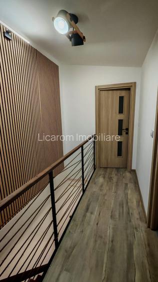 COMISION 0. Corp de casa,Carpatilor intrare in Racadau,P+E,4 camere. - 10