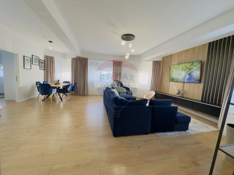 Casă / Vilă 5 camere,piscina Cart.Orizont 2 zona Metropolitana Oradea - 3