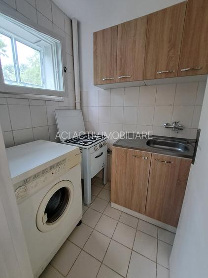 Drumul Taberei, Brasov, Plaza Mall - 3