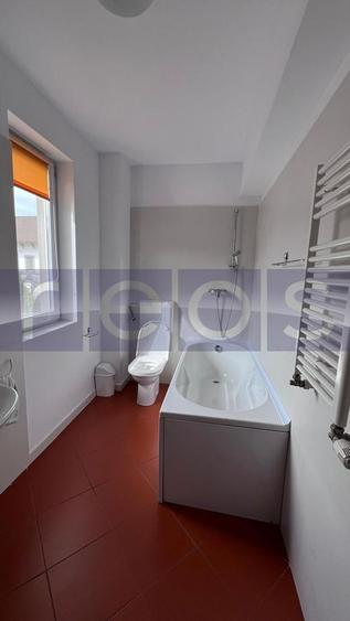 VILA DE VANZARE IN ZONA EROU IANCU NICOLAE | PISCINA | - 11