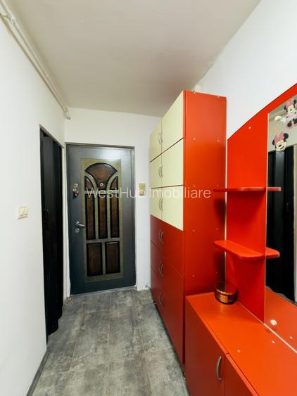 COMISION 0%  Apartament 2 camere, semidecomandat, etaj 3, zona Steaua - 14